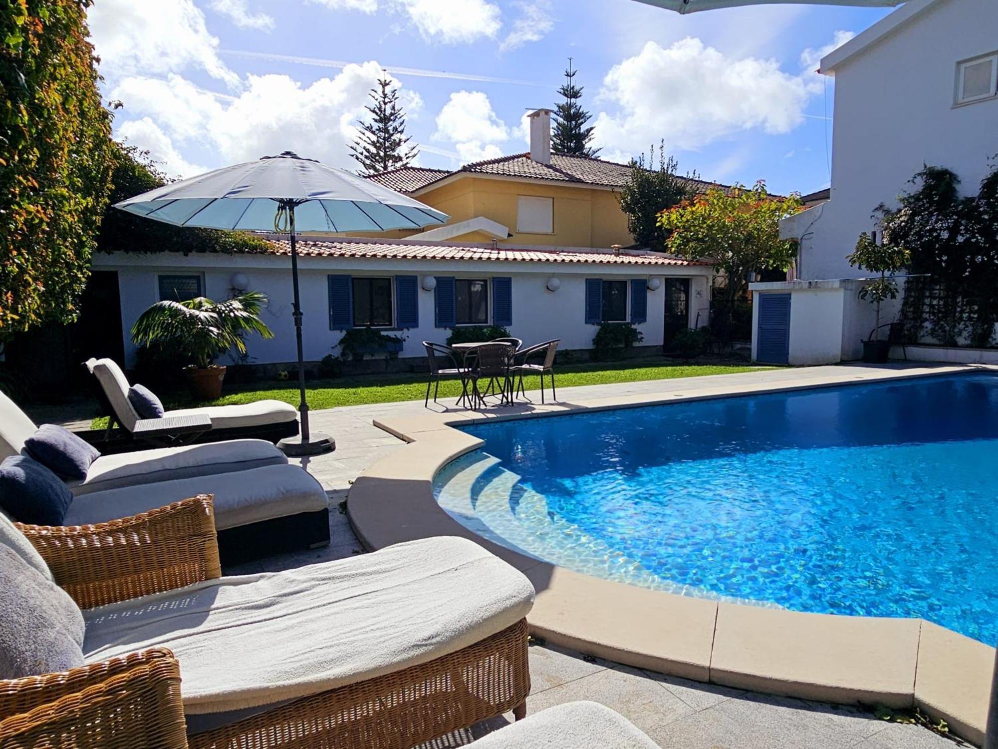 Apartament Charming Cozy With Garden & Pool